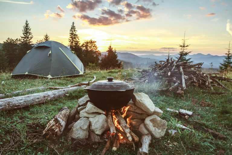 Discovering the Joys of Camping: Reasons to Try and Get Started